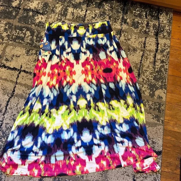 Milly Skirt - Picture 1 of 6
